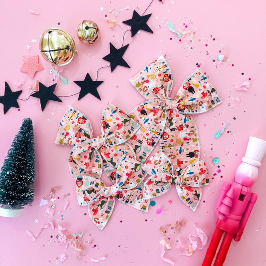 Girl Nutcrackers on Pink Bow